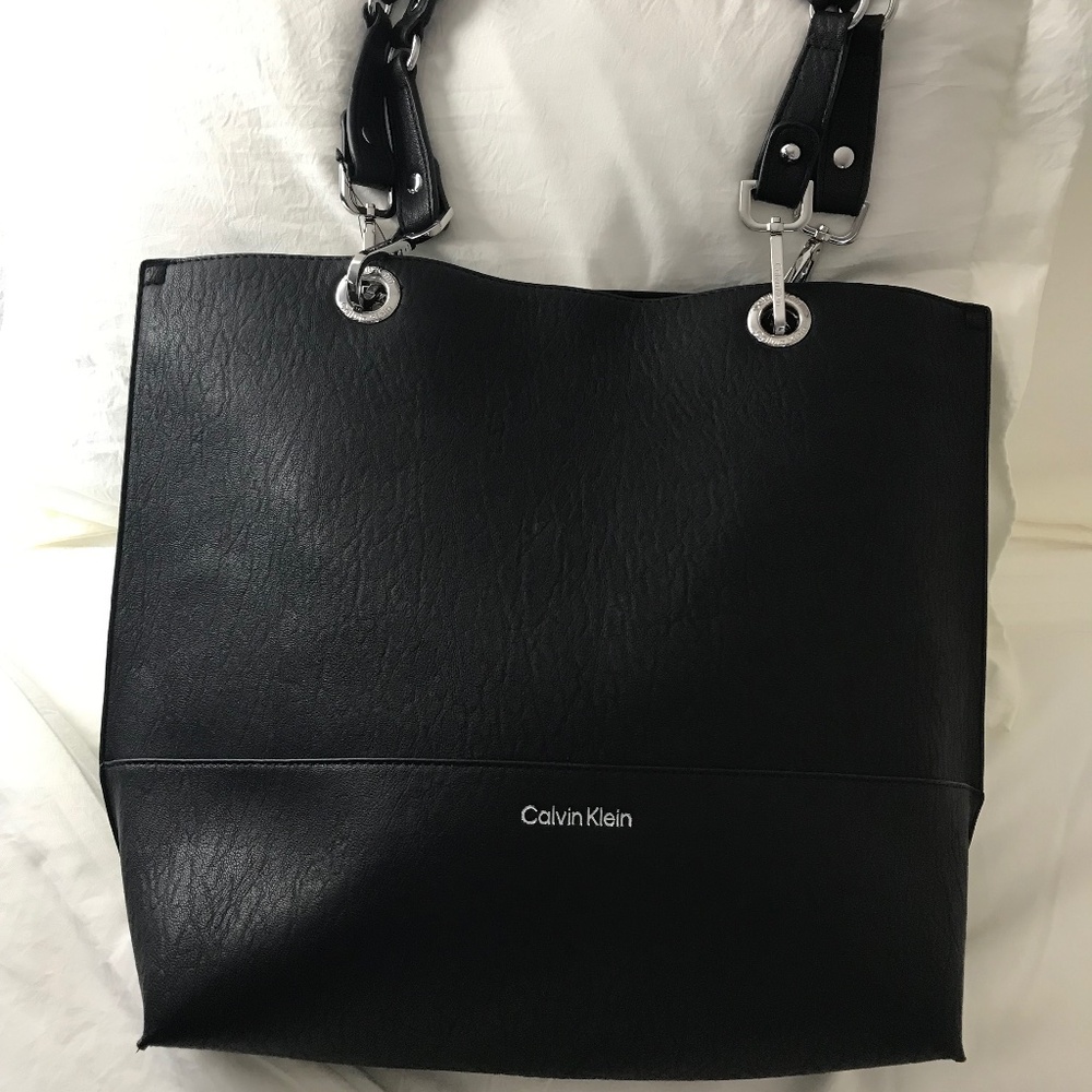 CALVIN KLEIN BLACK SHOULDER BAG-TOTE